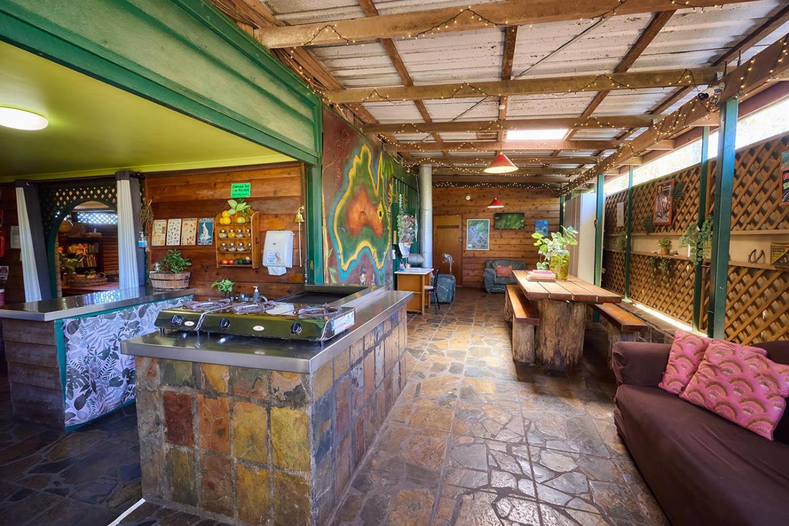 On The Wallaby Eco Lodge Yungaburra Εξωτερικό φωτογραφία