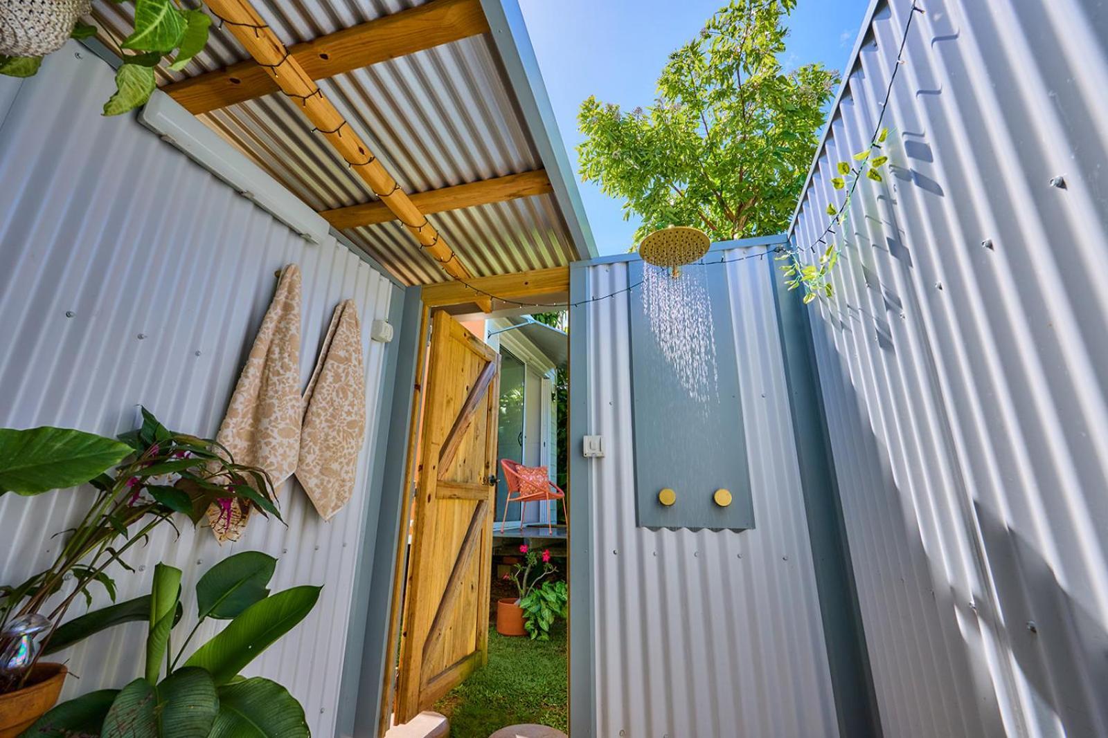 On The Wallaby Eco Lodge Yungaburra Εξωτερικό φωτογραφία